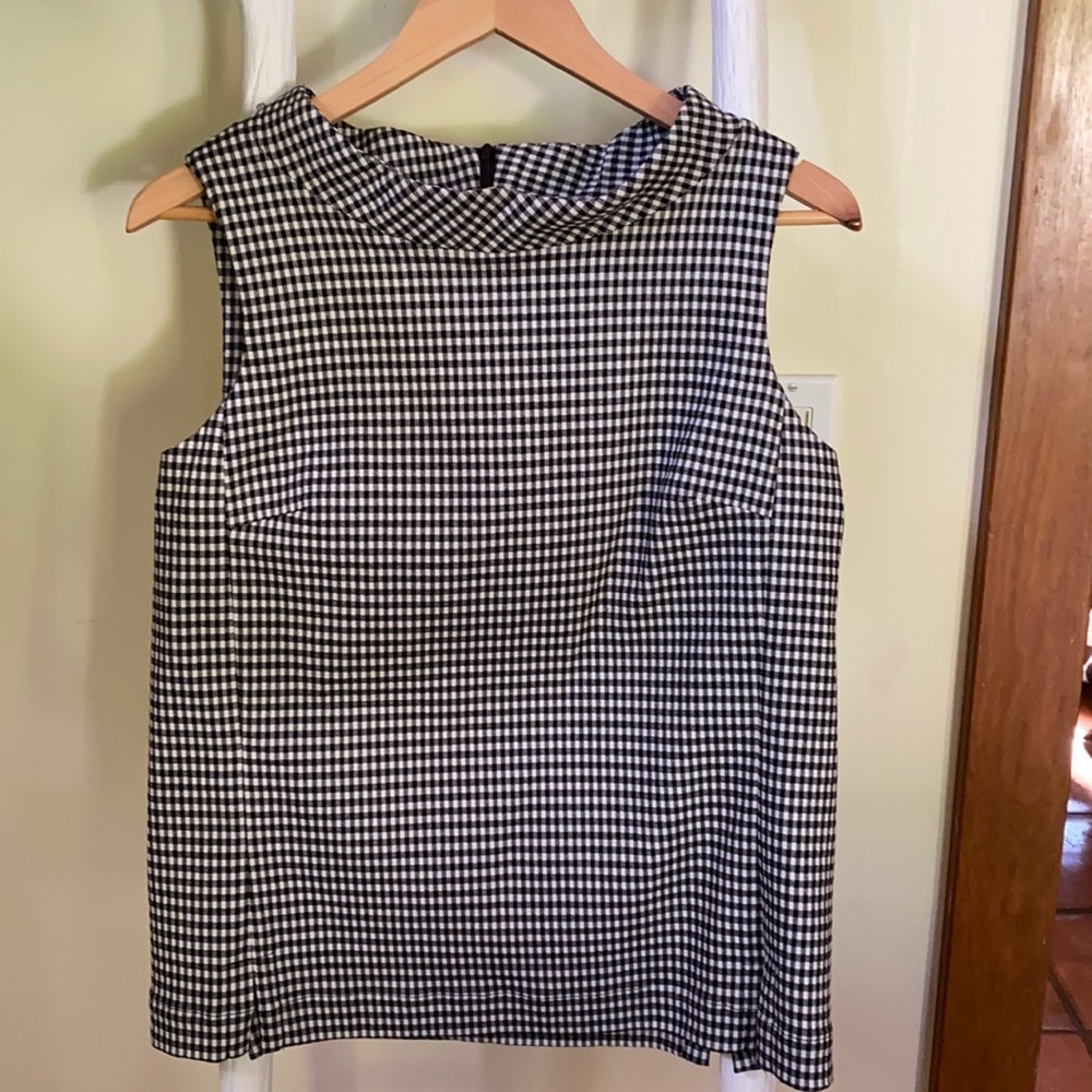 Knit black and white checked top by Sara Campbell